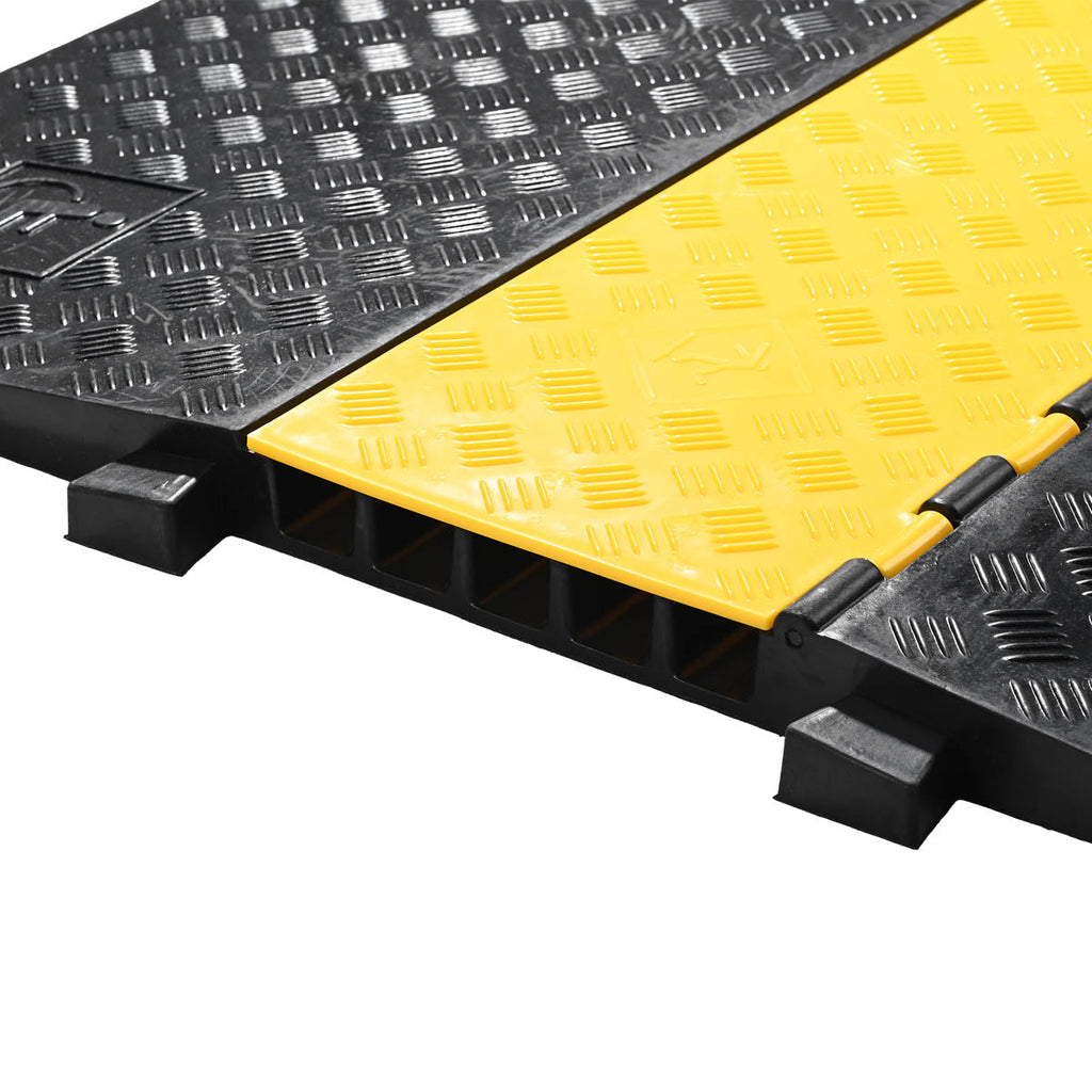 Yescom ADA Cable Ramp Rubber Speed Bump 5-Channel for 1 3/8" Cables