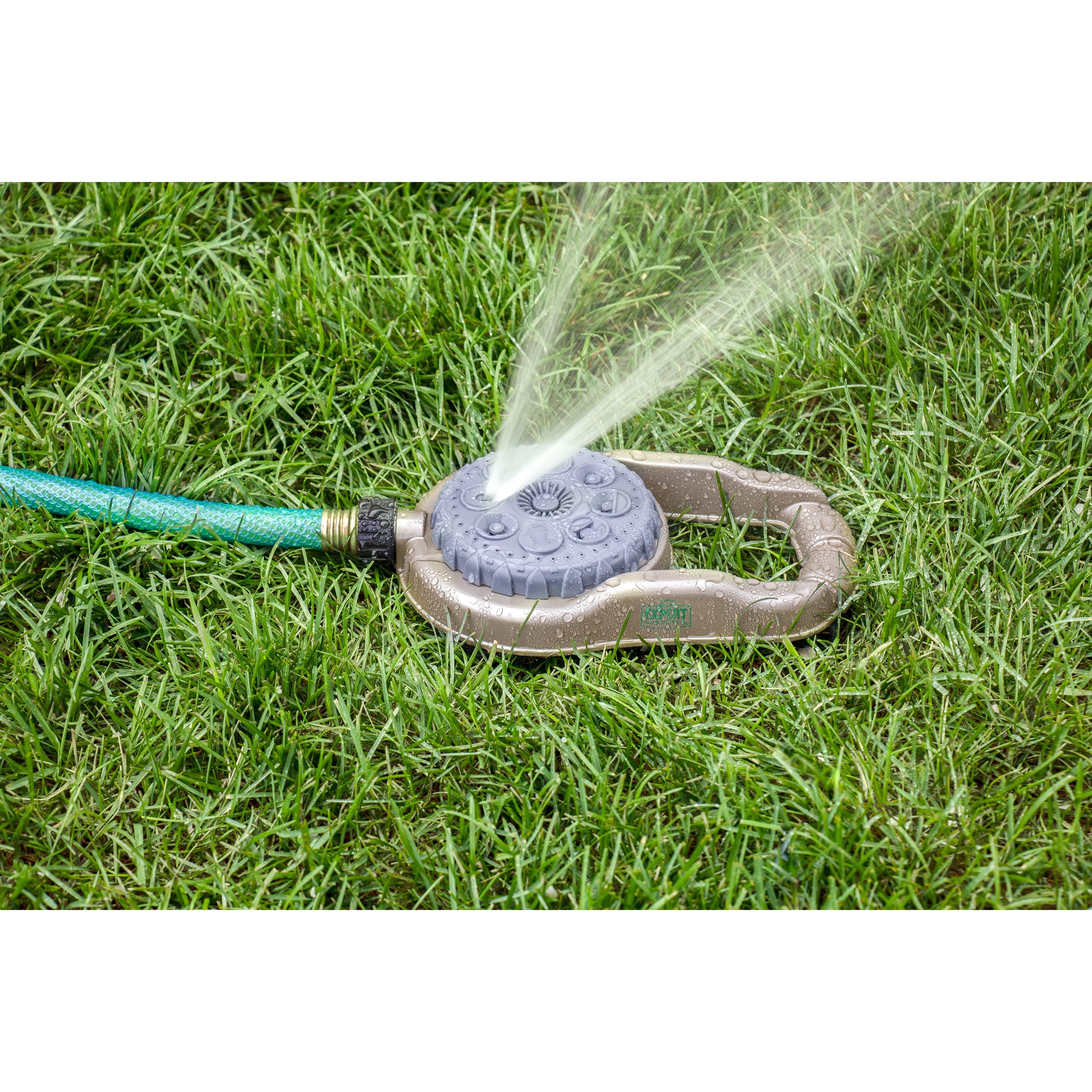 Metal 8-Pattern Lawn Sprinkler on Weighted Base | 28515