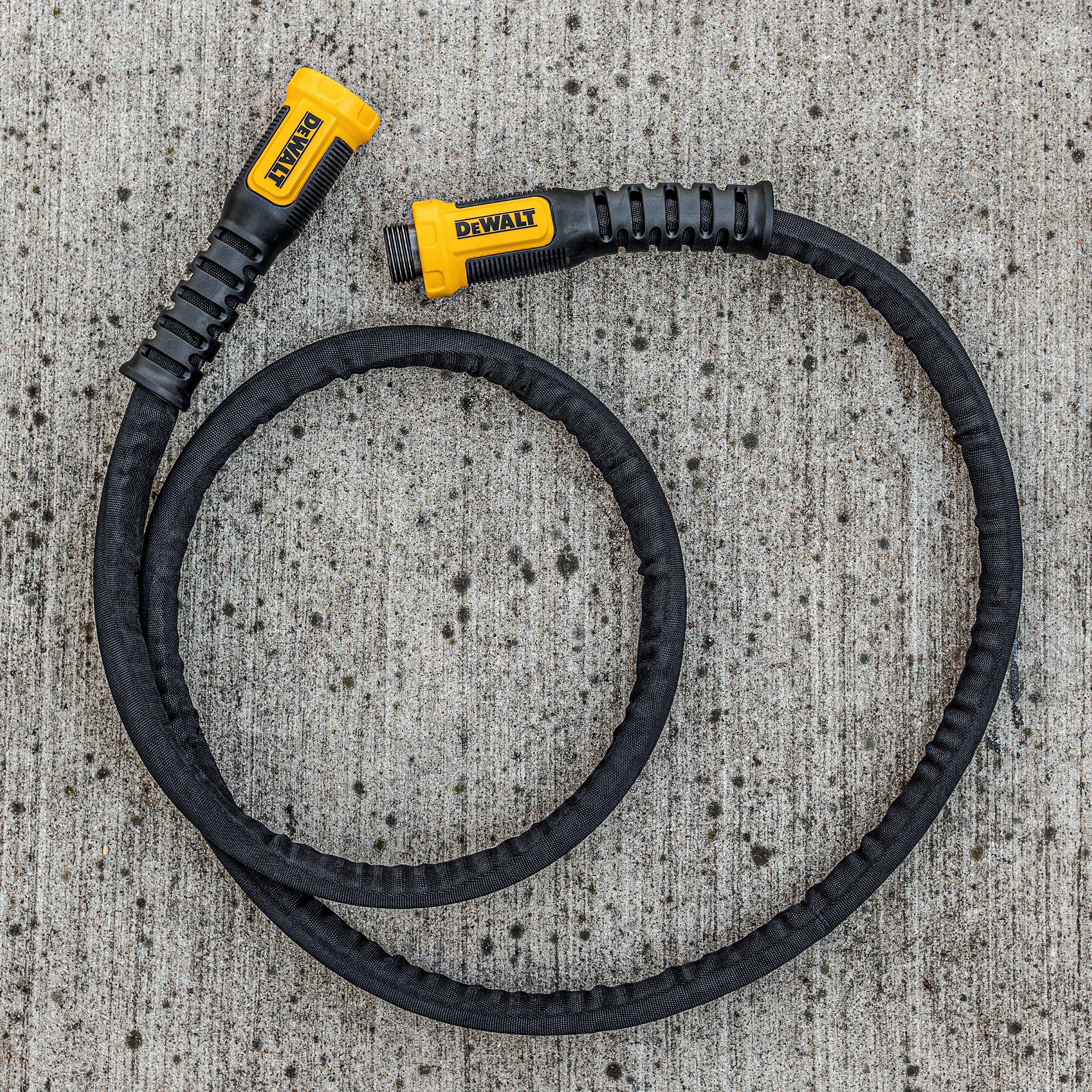 DEWALT 6 ft x 5/8" Fabric Hose DXMH3306
