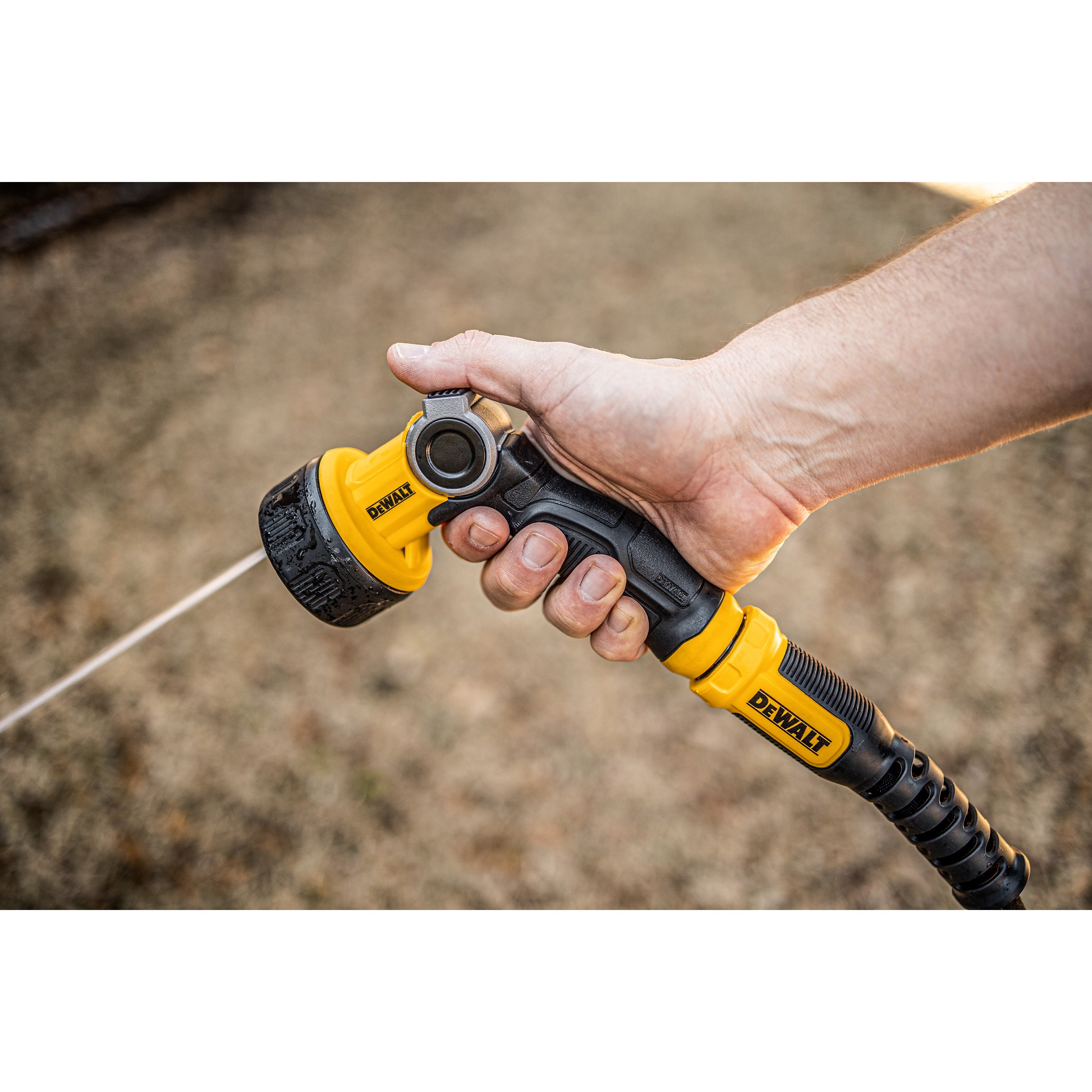 DEWALT Pattern Pro Thumb Control Turret Nozzle DXWN3288