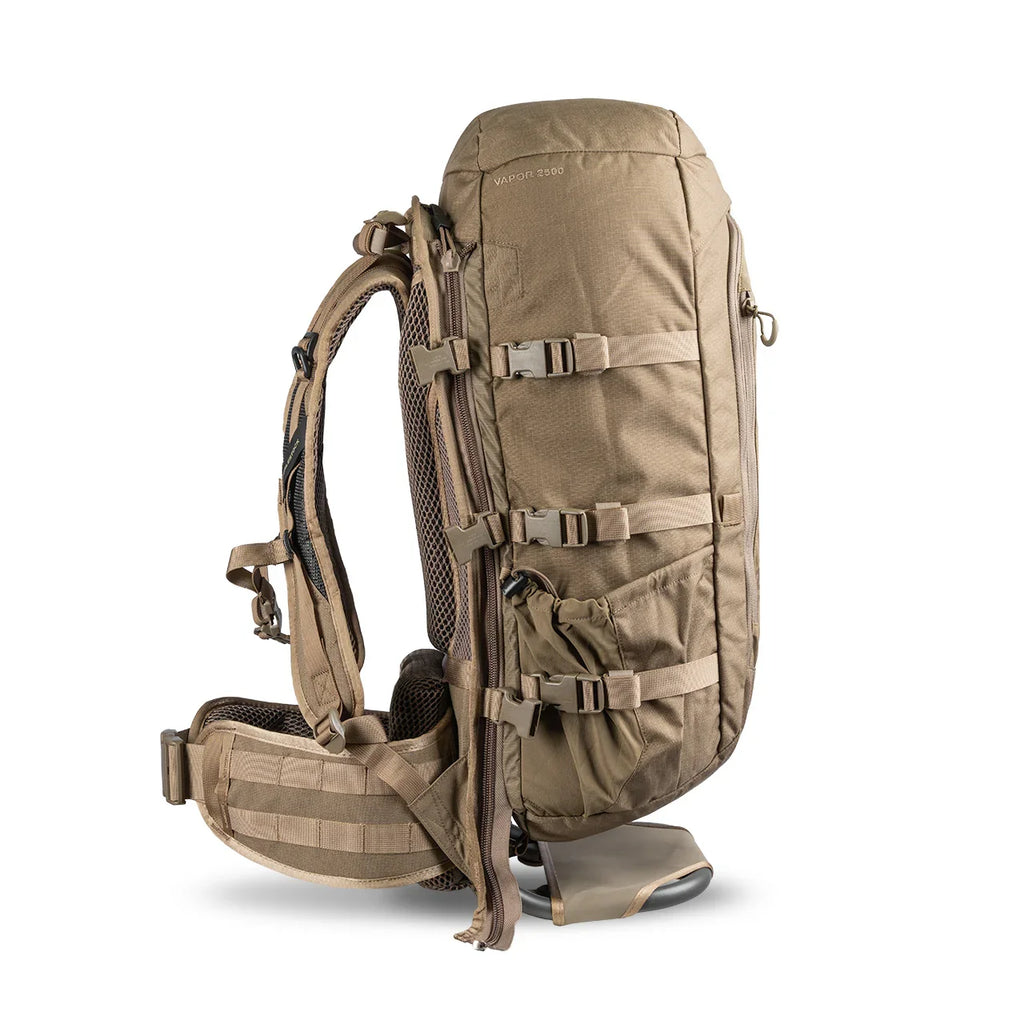 Eberlestock Vapor 2500 - Lightweight Hunting Pack w/ Hydration Carry