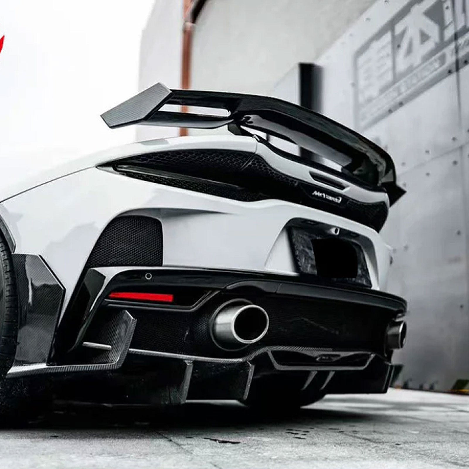 AM Style Dry Carbon Fiber Aero Kit for McLaren GT BBP ELITE