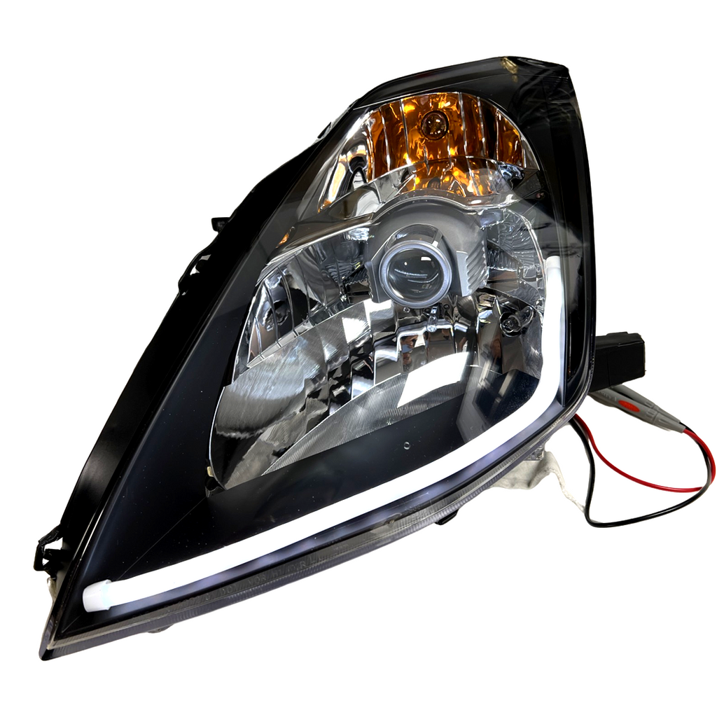 Nissan 2003 2004 2005 350Z Z33 Custom Projector LED Headlights (6-Pin)