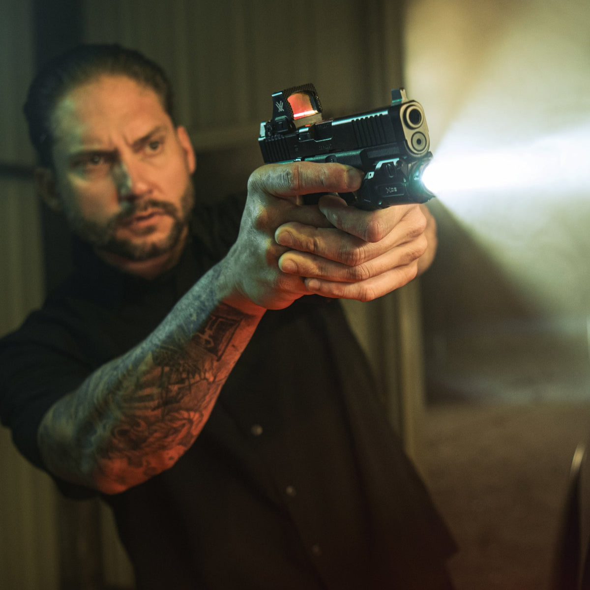 Surefire XC3-B: 13,000 Candela Weaponlight & 748-Foot Reach - Fits TLR-7 Holsters