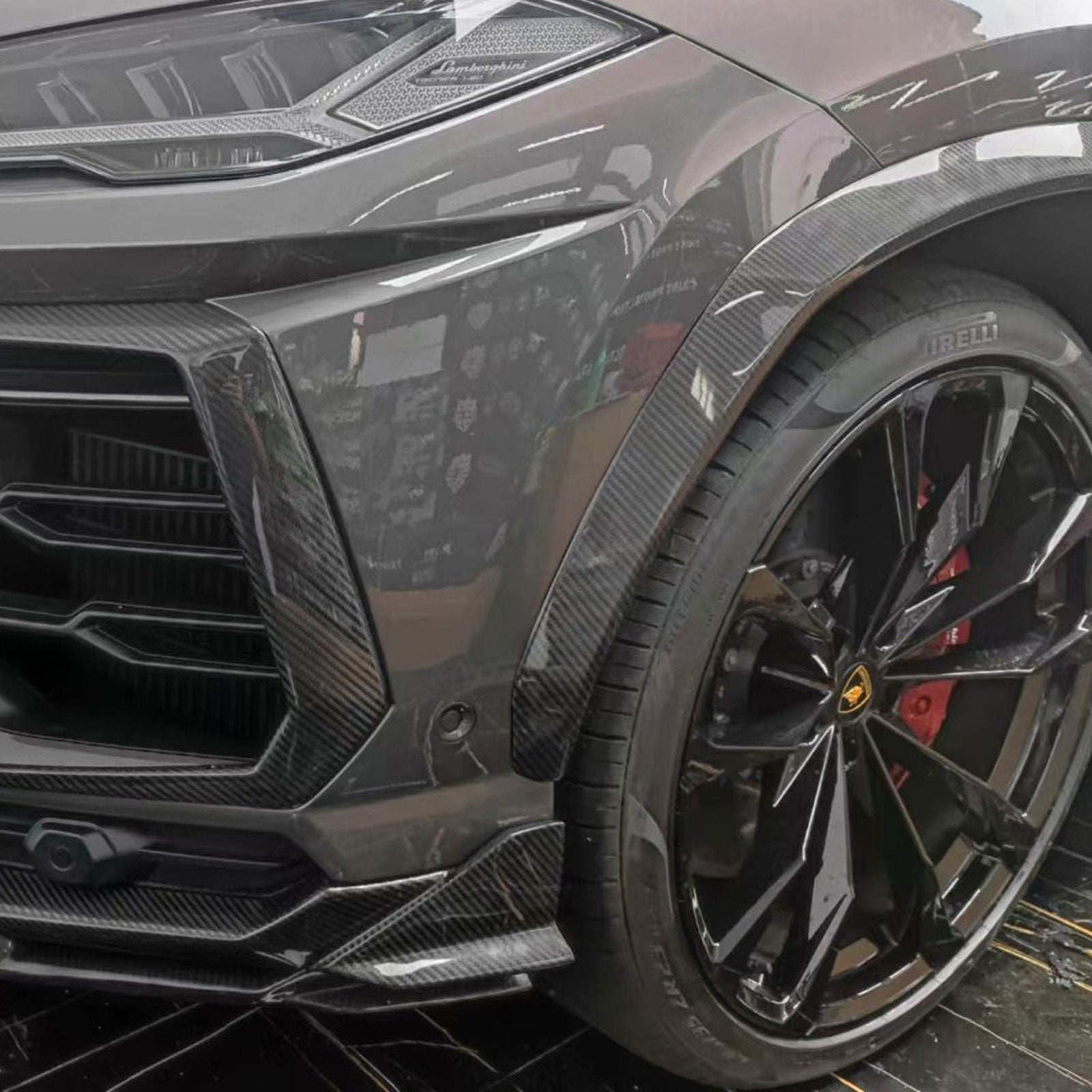 2018-2022 Lamborghini URUS TC Style Full Aero Body Kit for Lambo Truck