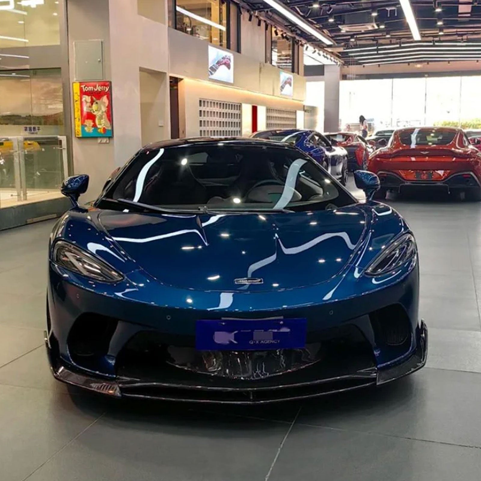 W Style Carbon Fiber Front Bumper Lip for McLaren GT