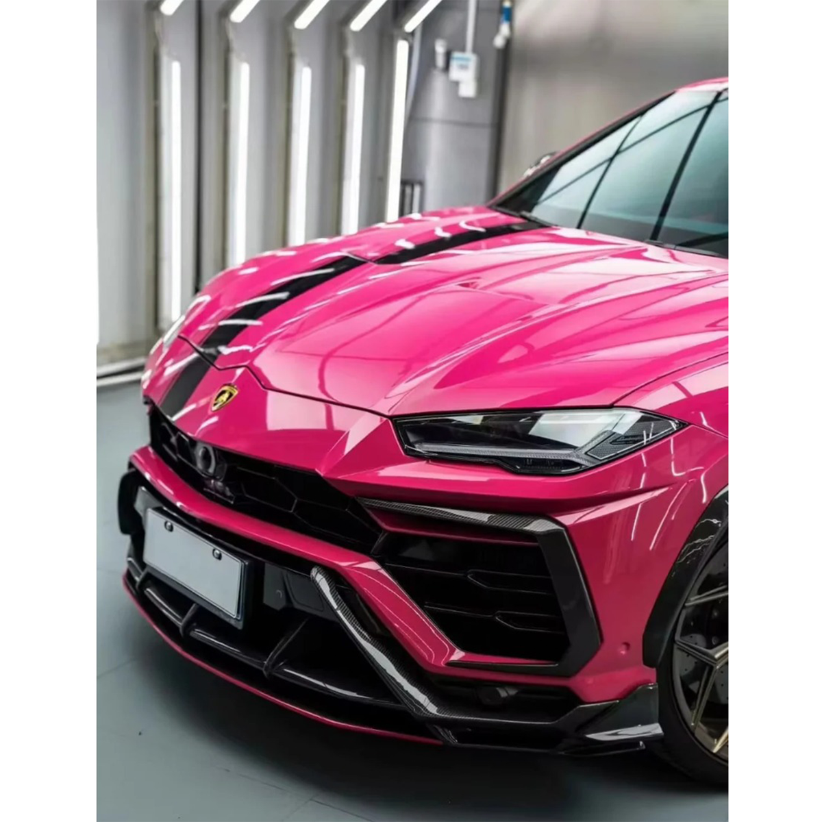 TC Style Dry Carbon Fiber Aero Body Kit for Lamborghini Urus