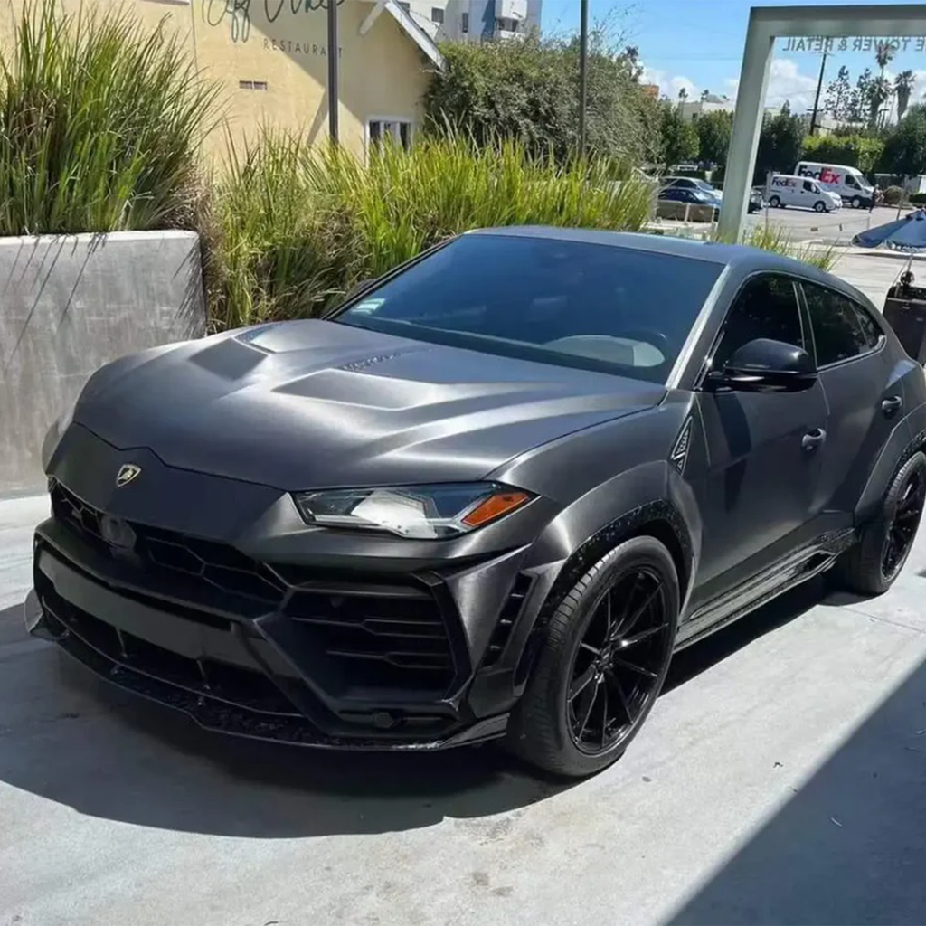 1016 Style Full Dry Carbon Fiber Aero Kit for Lamborghini Urus
