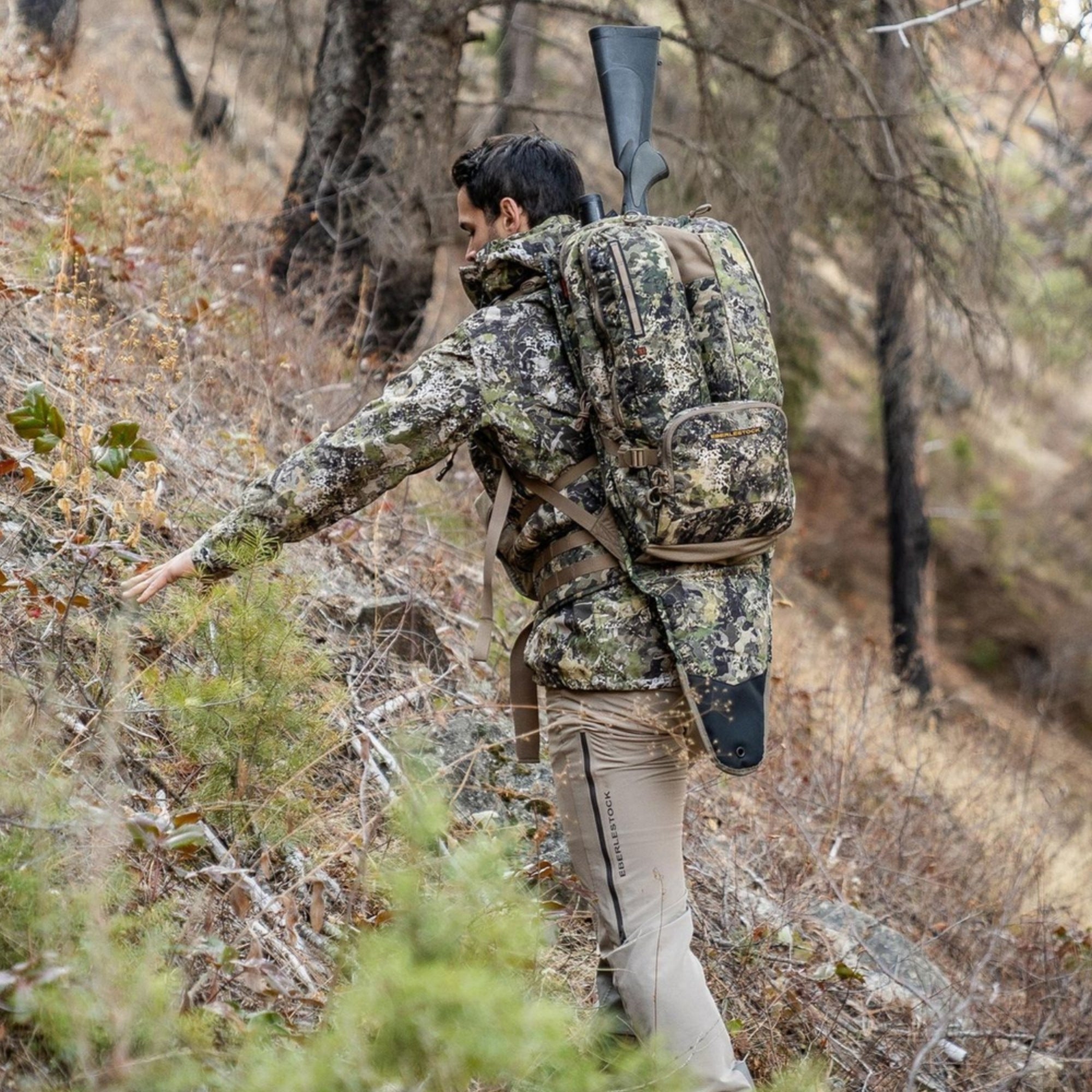 Eberlestock X1A3 - Hunting Pack - Rifle and Bow Carry