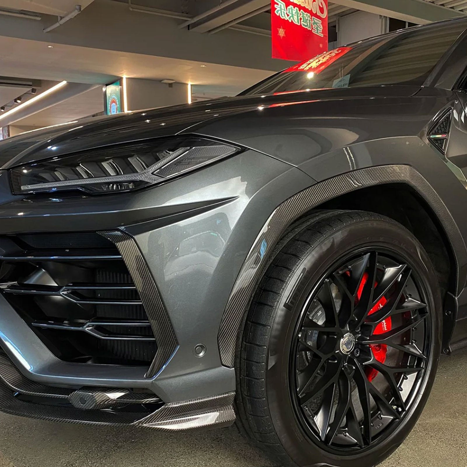 TC Style URUS Carbon Fiber Fender Flare Replacement Trim for Lambo Truck