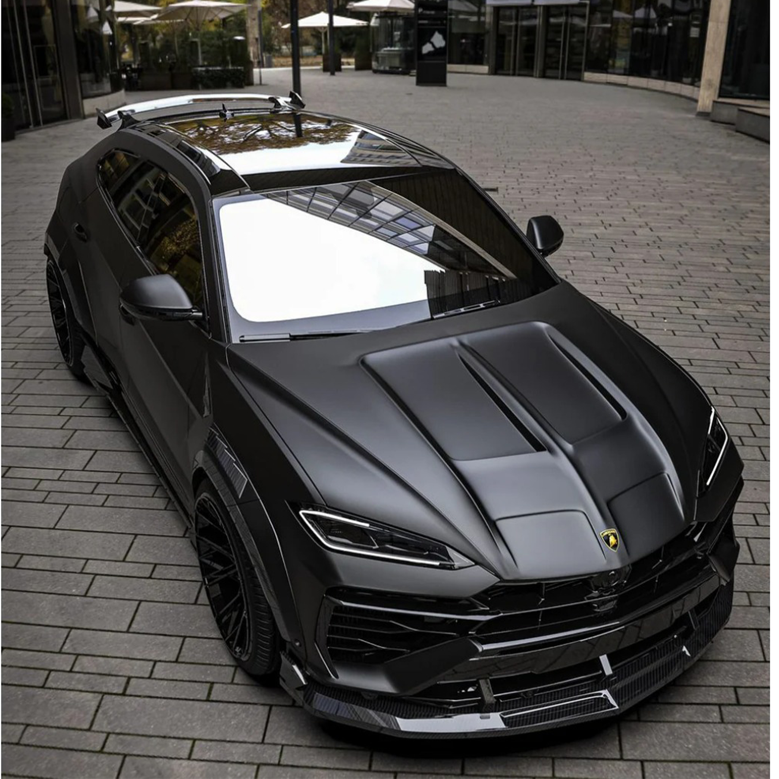 Dry Carbon Fiber Full Aero Body Kit for Lamborghini Urus SE Description