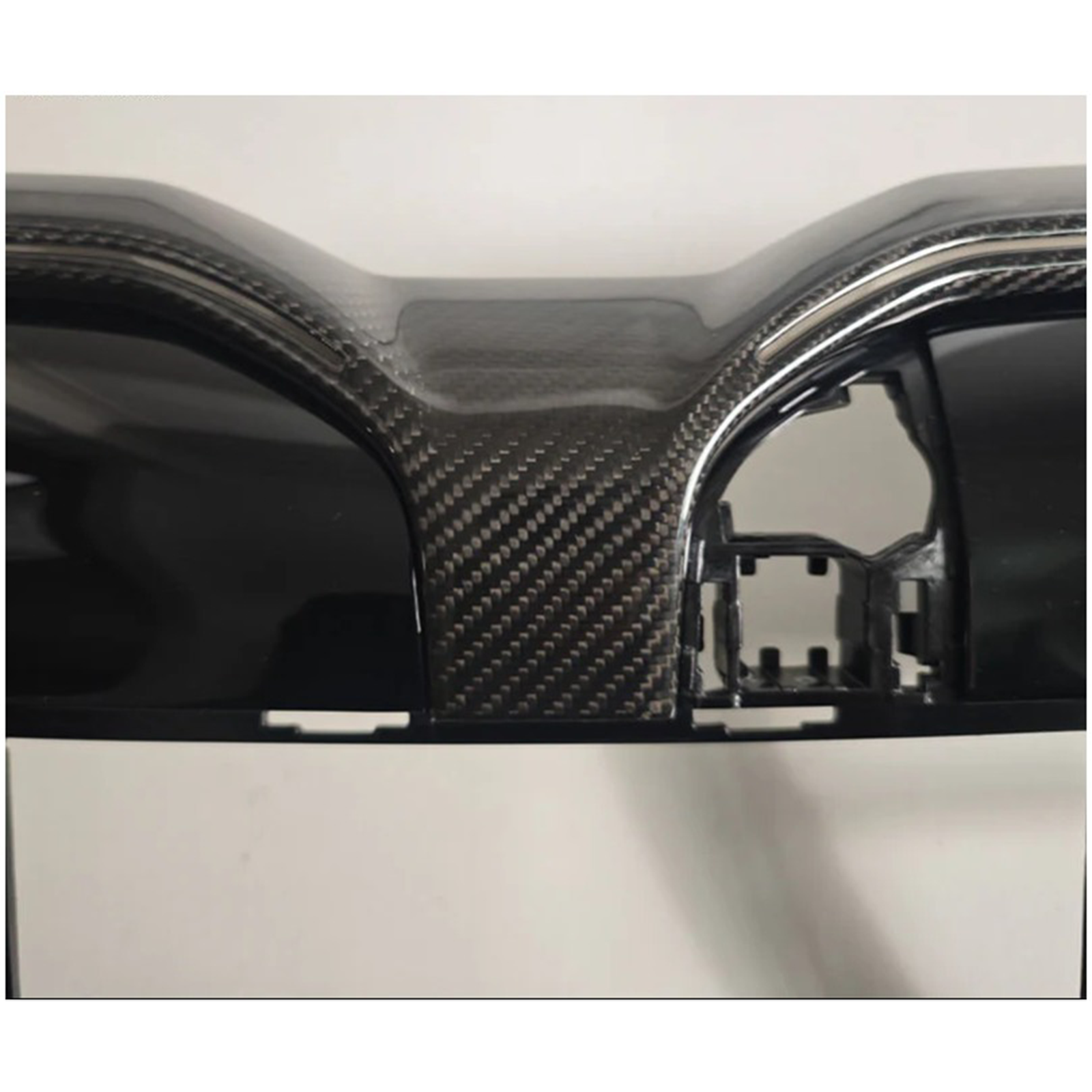 Dry Carbon Fiber Front Grille for BMW G90 M5 G60 G61 M60