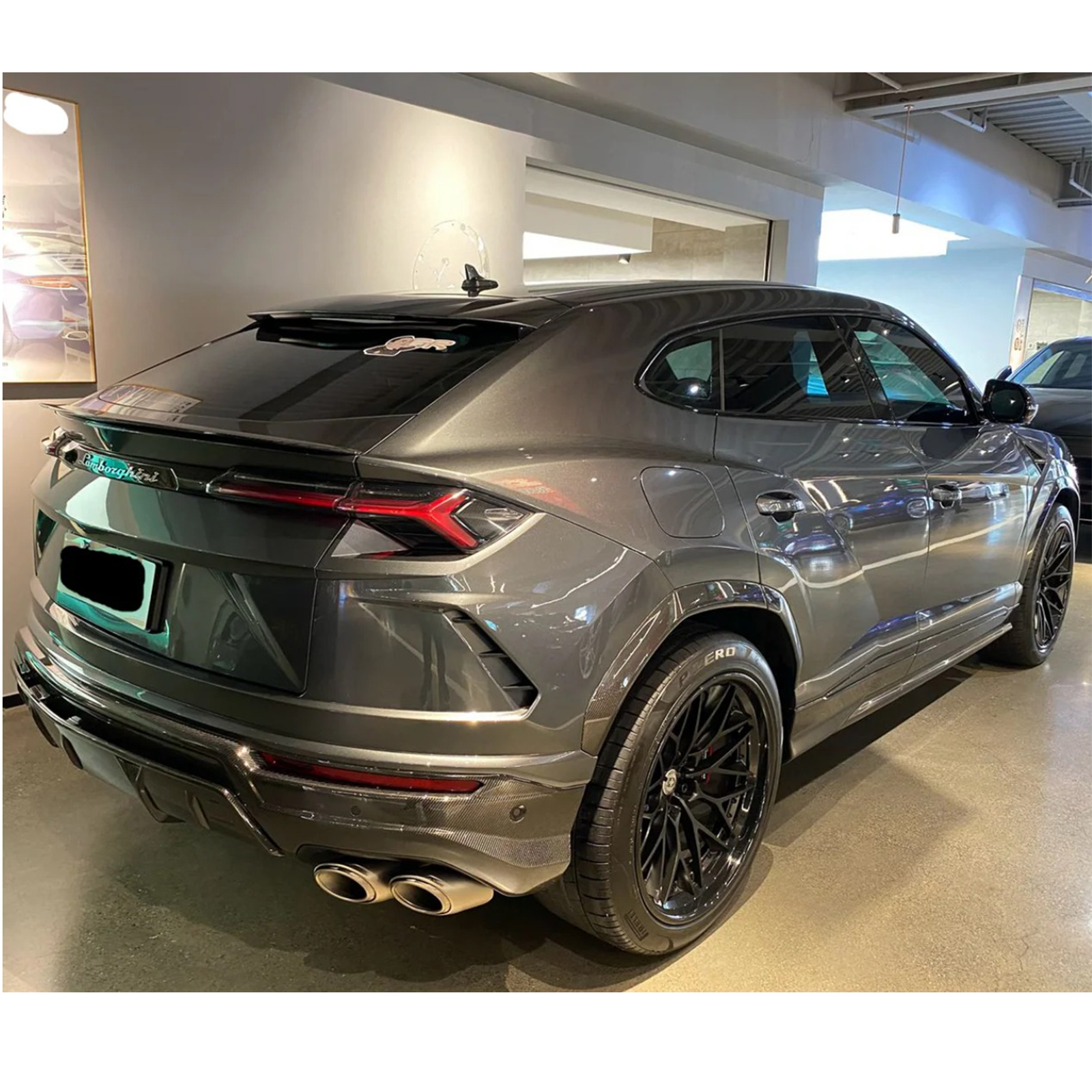 TC Style Carbon Fiber Fender Flare 3M Trim for Lamborghini Urus Overlay