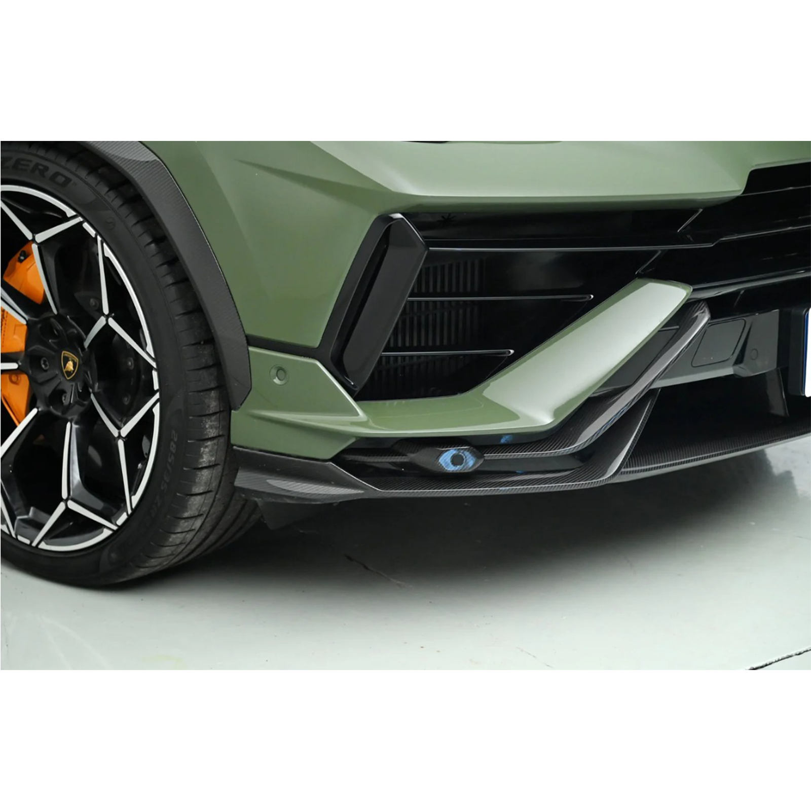 Dry Carbon Fiber Aero Body Kit for Lamborghini Urus S