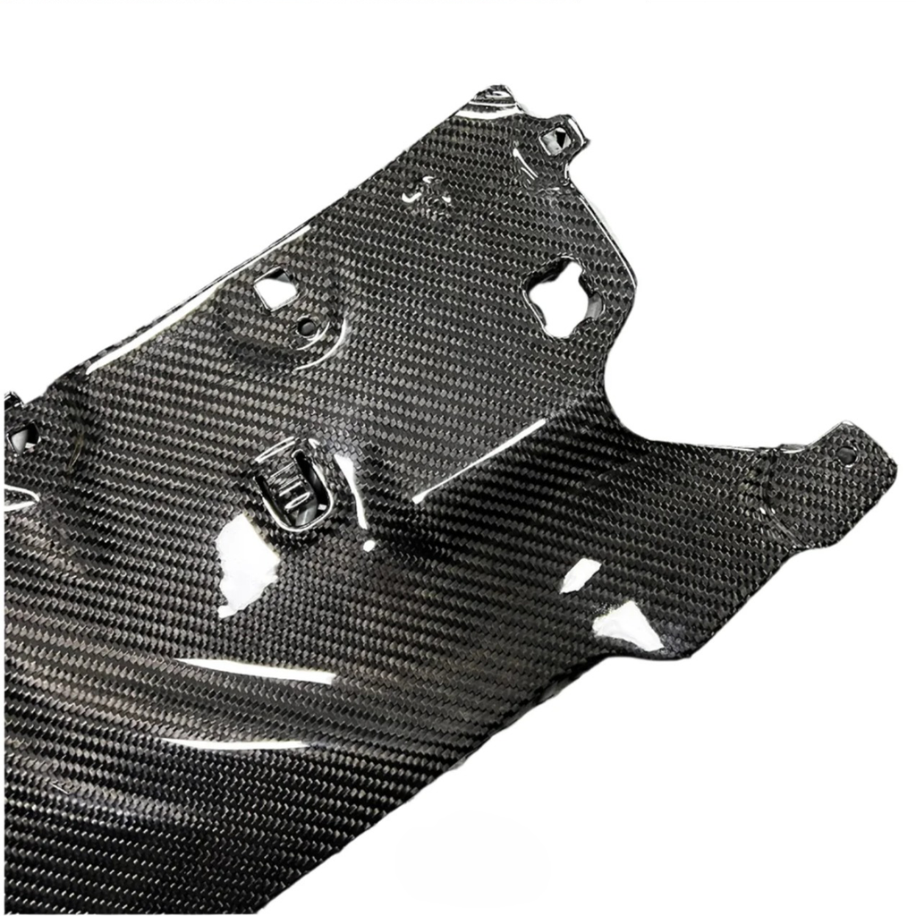 Carbon Fiber Coolant Shroud Cover for BMW F90 M5