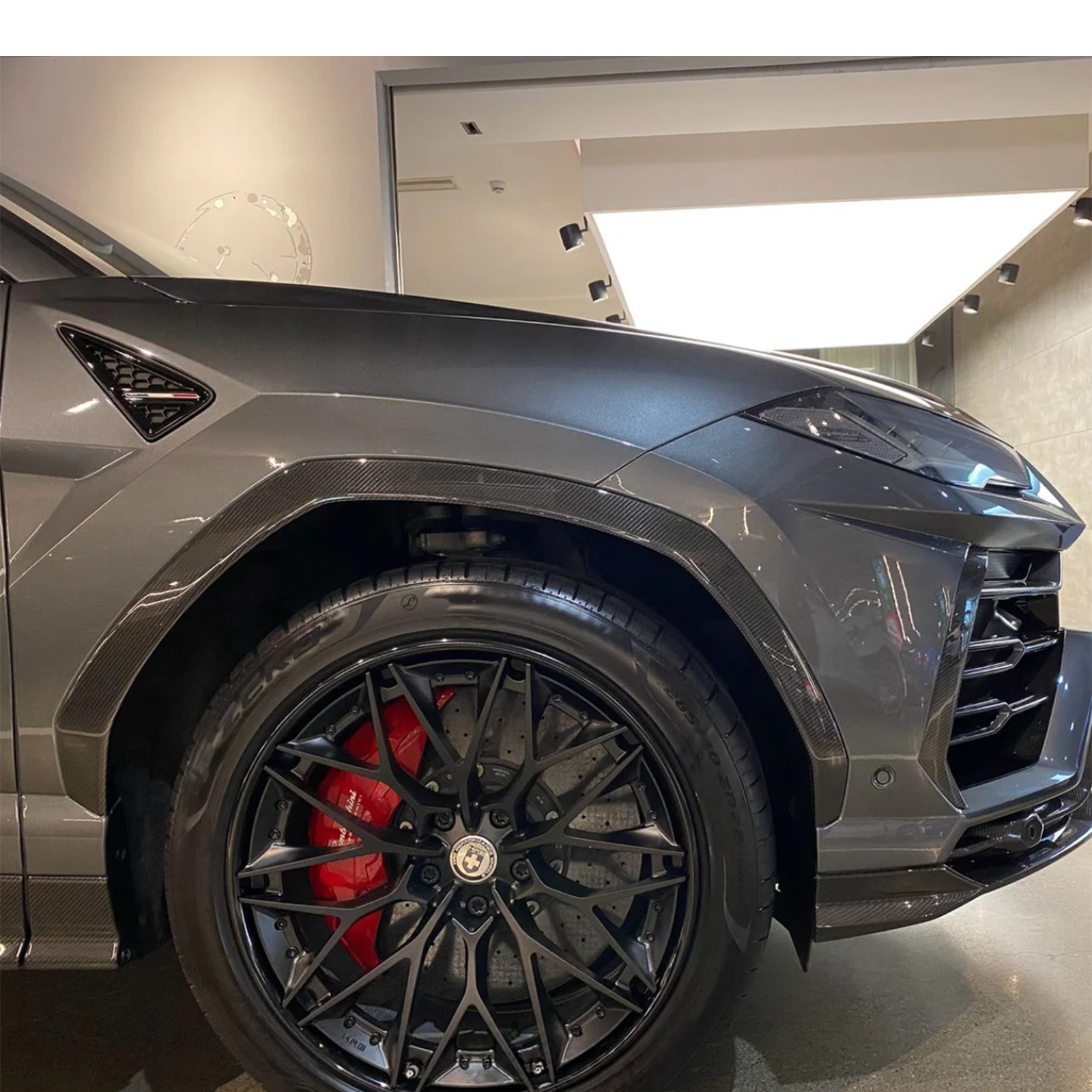 TC Style Carbon Fiber Fender Flare 3M Trim for Lamborghini Urus Overlay