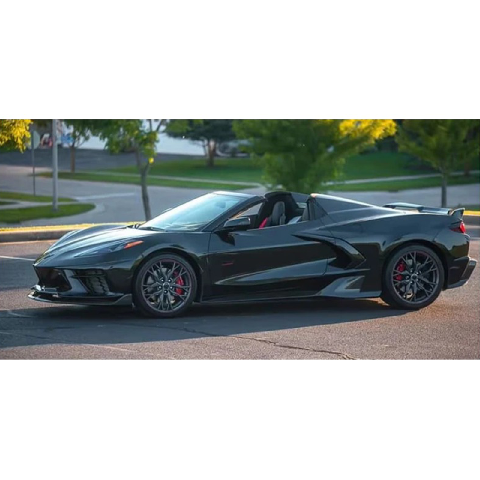 Carbon Fiber GT Style Side Skirts for Chevrolet Corvette C8