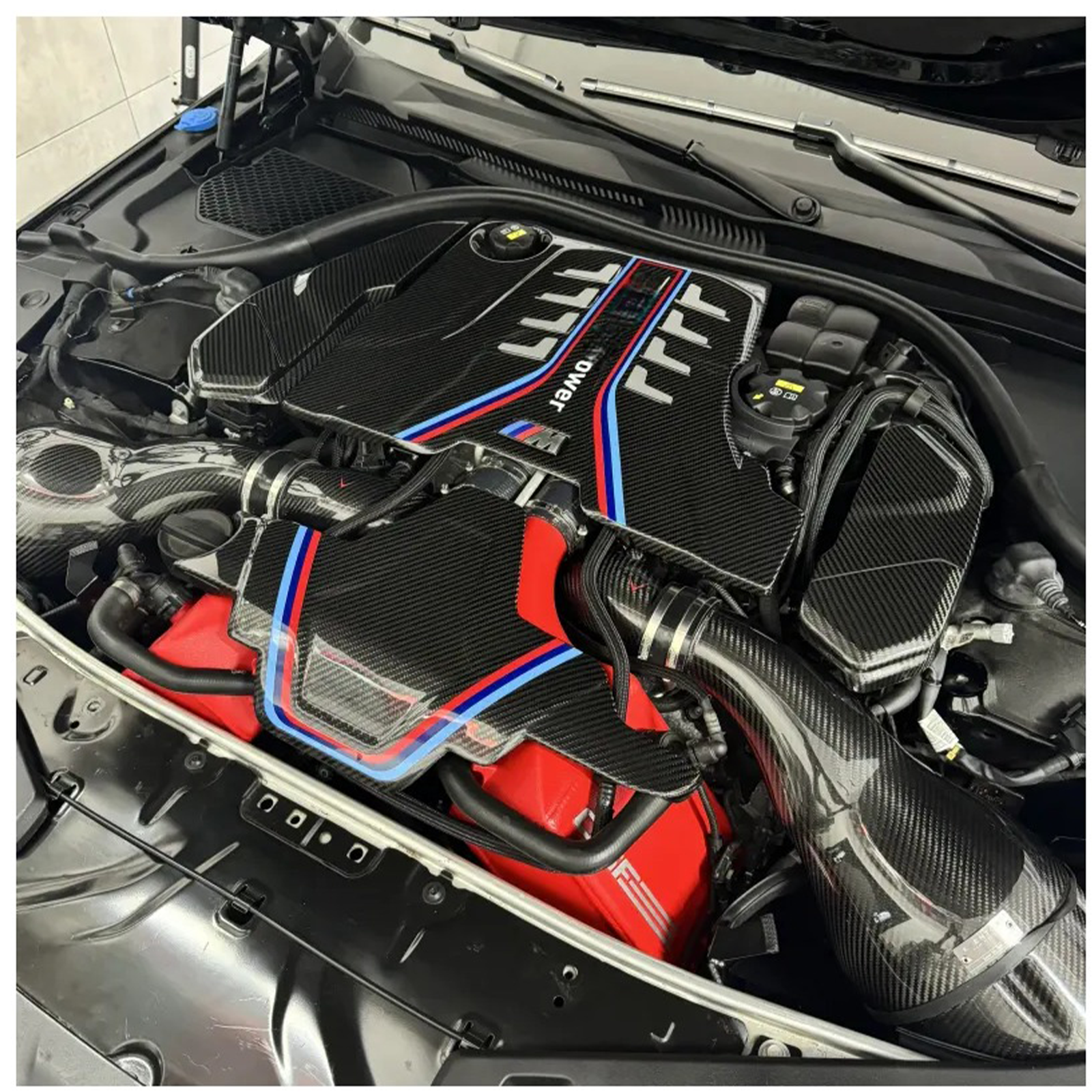 Carbon Fiber Performance Engine Bay Cover Kit for BMW F90 M5 F91 F92 M8