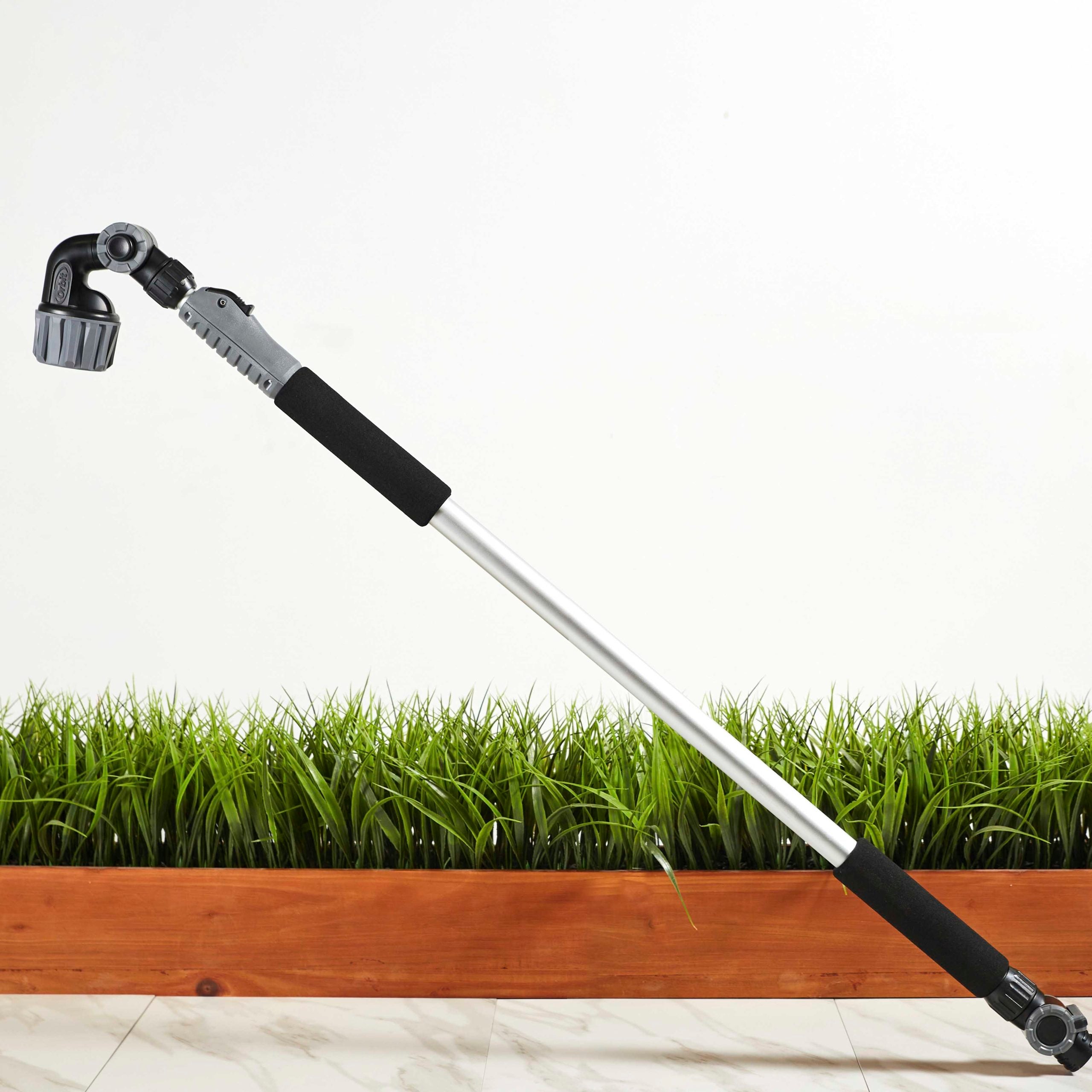 X-Stream 72" Telescoping 4-Pattern Thumb Control Watering Wand | 24601